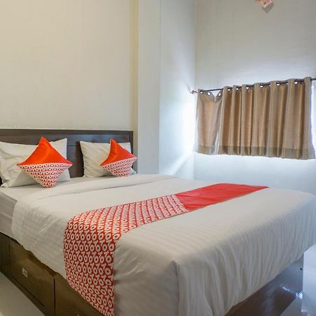 Oyo 2598 Hotel Chocolate Langsa Екстер'єр фото